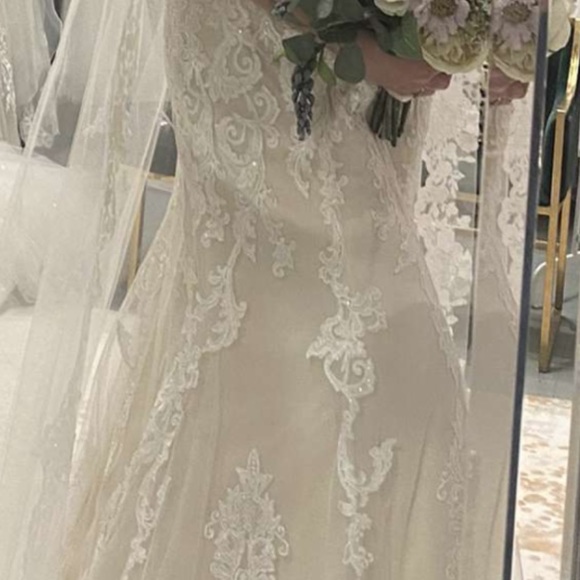 Wedding dress! I have not worn it. 3x off shoulder mermaid wedding dress. - Picture 11 of 11